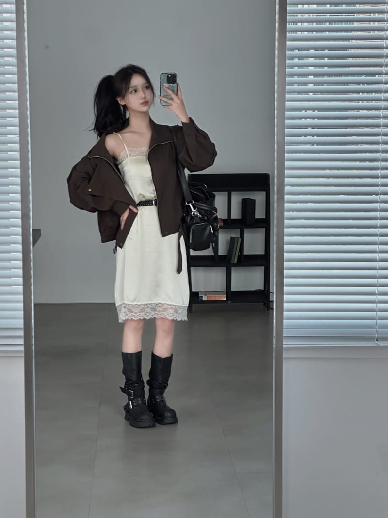 하이넥 밴딩 벨트 자켓 상세 6