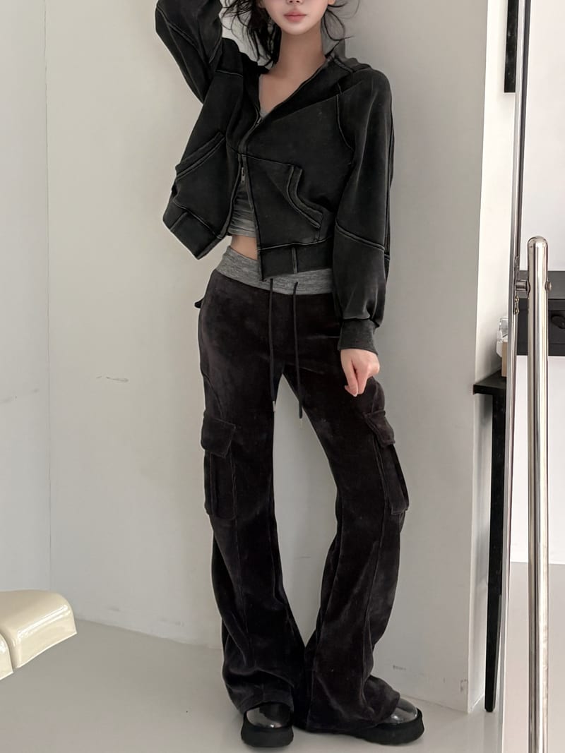 Color-Blocked Low Veloar Cargo Pants 배색 로우 벨로아 카고 팬츠 사진 3