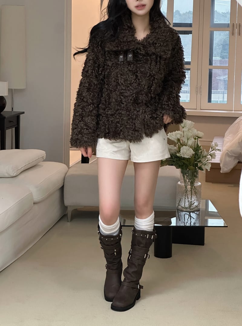 Double Buckle Poodle Fur Jacket 더블 버클 푸들 퍼자켓 사진 10