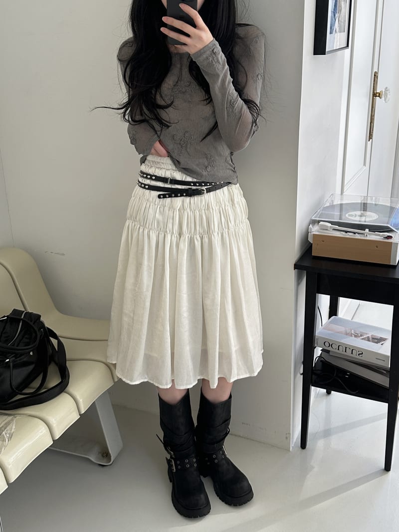 Glow two Shirring Satin Midi Skirt 글로우 투셔링 새틴 미디스커트 사진 7