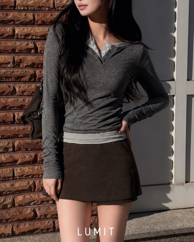 Henley Layered Slim Long Sleeve Tee 헨리넥 레이어드 슬림 긴팔 티셔츠 사진 1