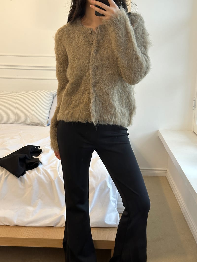Wool Soft Whipped Heary Cardigan 울 소프트 휘핑 헤어리 가디건 사진 11