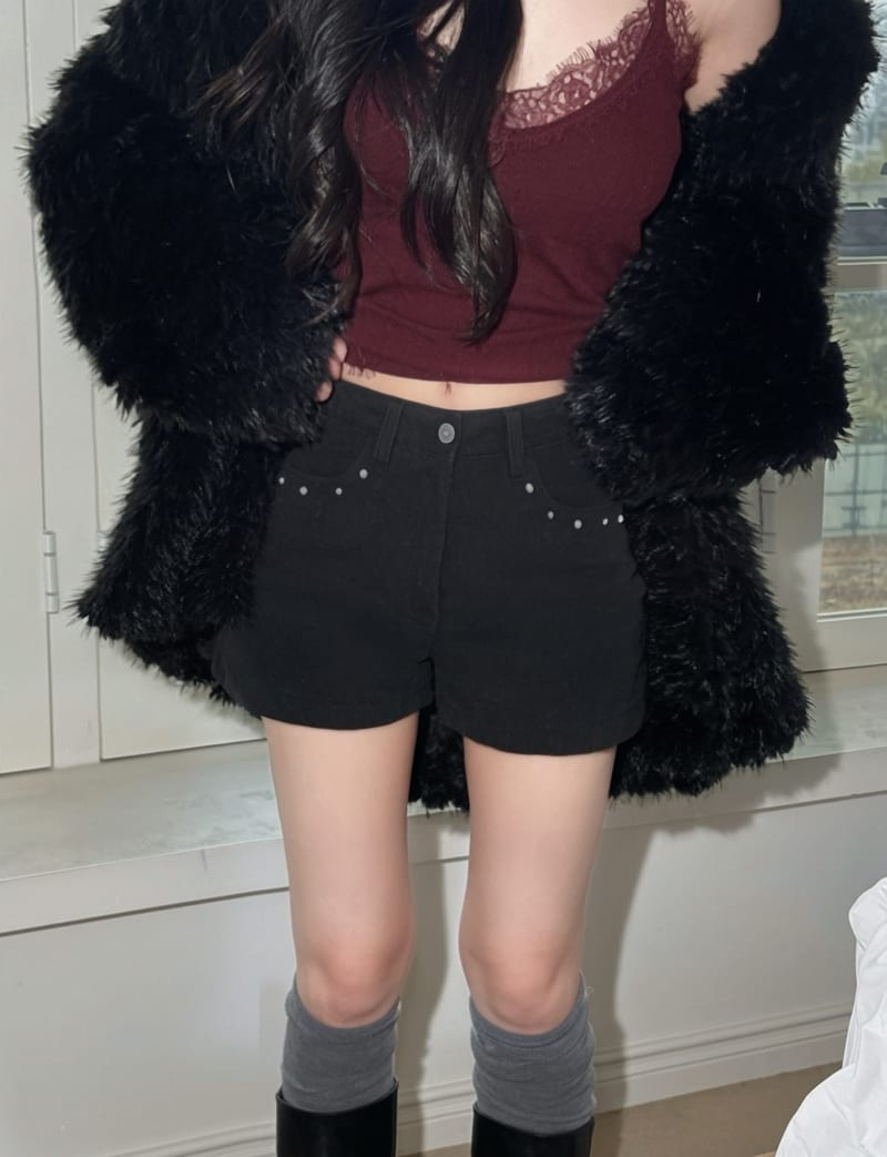 Wool Stud Cuff Spandex Short Pants 울 스터드 절개 스판 숏팬츠 사진 3