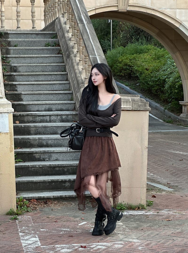 Asymmetrical Suede See-Through Lace Skirt 언발 스웨이드 시스루 레이스 스커트 사진 4