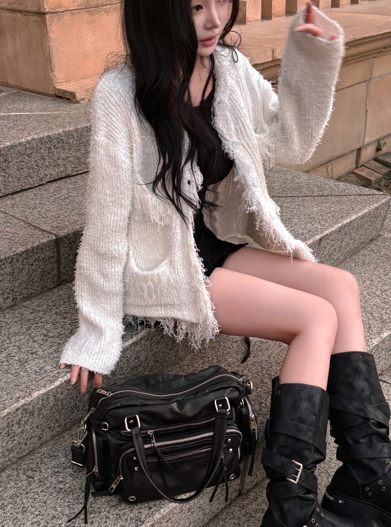 Unique Fringe Pocket Knit Cardigan 유니크 프린지 수술 포켓 니트가디건 사진 3