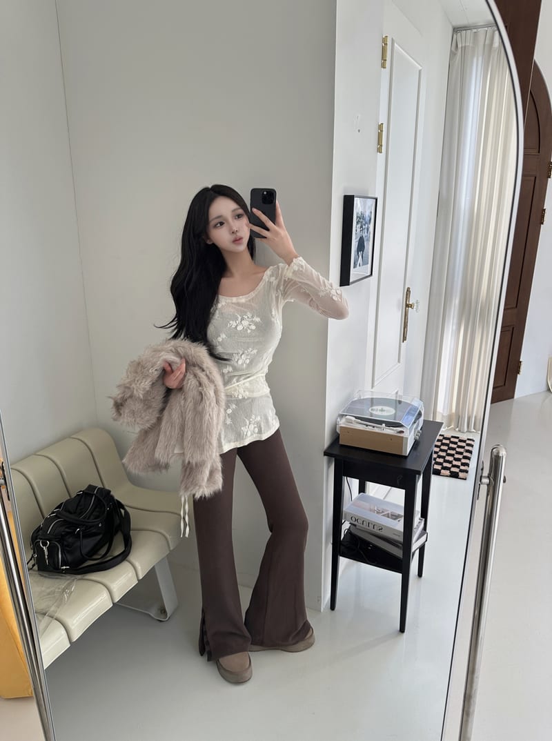 Soft High-Neck Faux Fur Jacket 소프트 하이넥 페이크퍼 자켓 사진 12