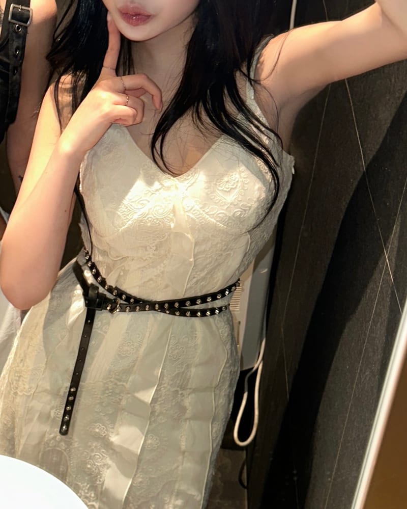 Double-Strap Stud Belt 더블 스트랩 스터드 벨트 사진 1