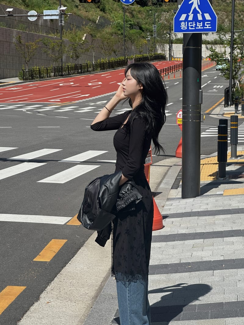 Flower Satin Midi Skirt 플라워 새틴 미디 스커트 사진 14