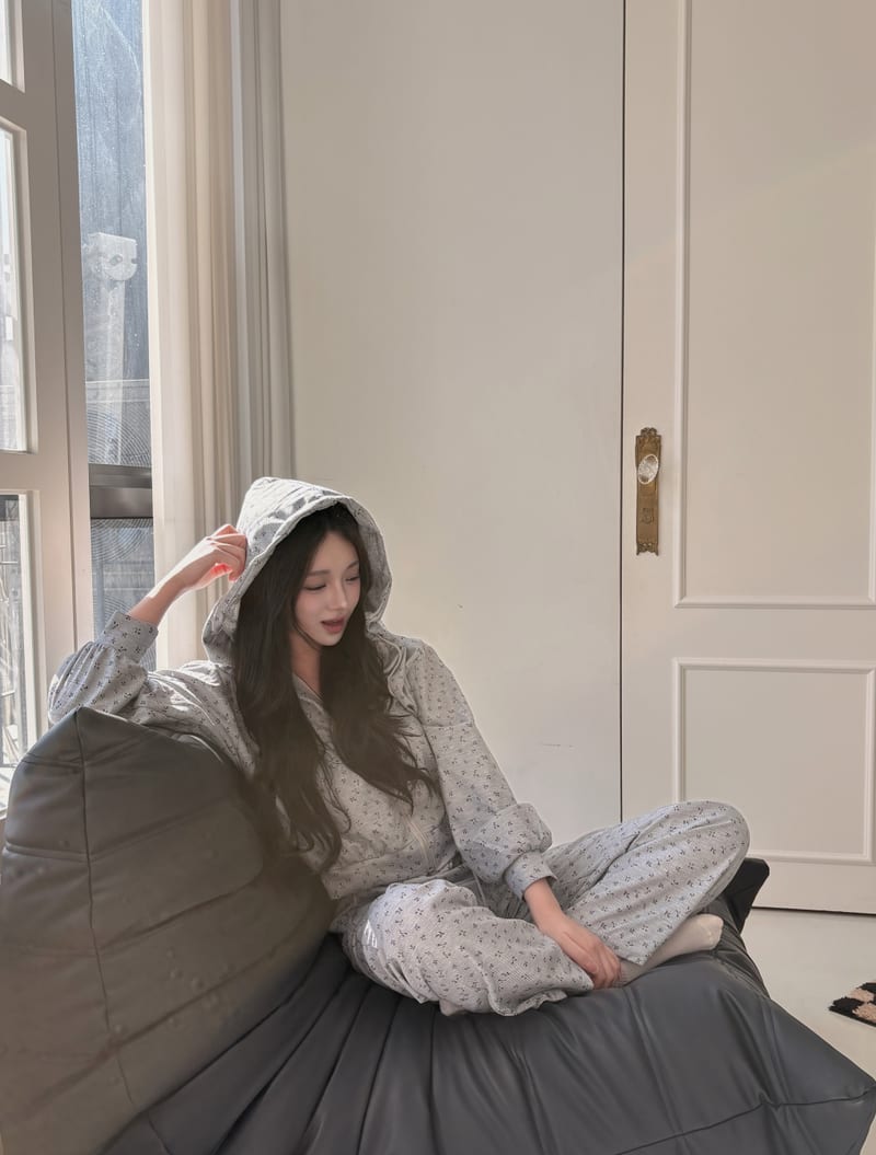 Floral Hoodie Zip-Up Training Set 잔꽃 후드집업 트레이닝세트 사진 6