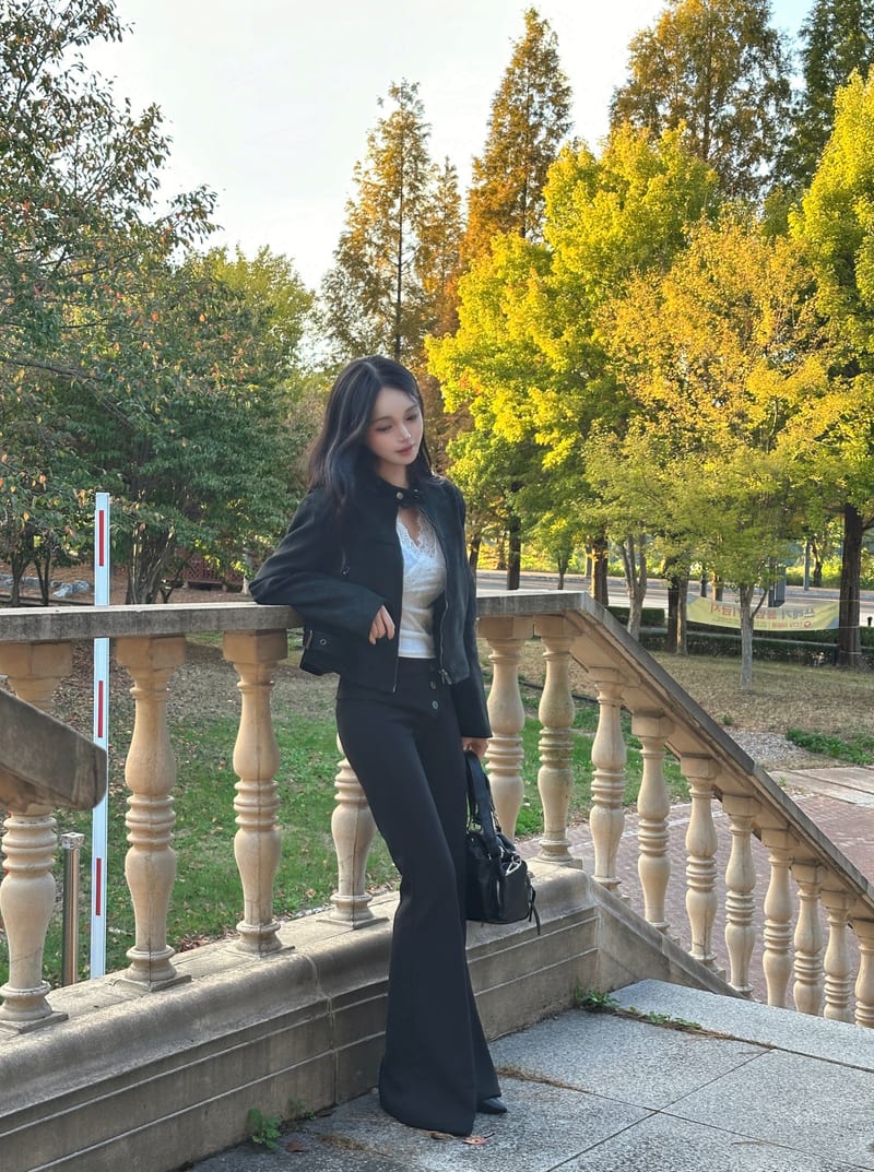 Button-Fold Slim Bootcut Stretch Pants 버튼 폴딩 슬림부츠컷 스판팬츠 사진 6