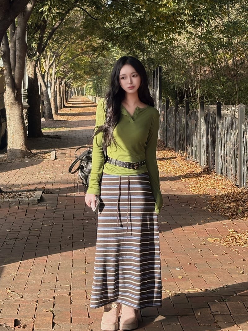 Henley Layered Slim Long Sleeve Tee 헨리넥 레이어드 슬림 긴팔 티셔츠 사진 13