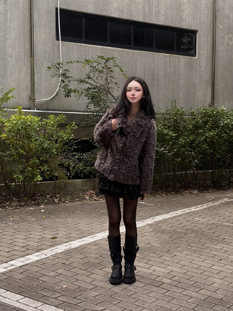 Double Buckle Poodle Fur Jacket 더블 버클 푸들 퍼자켓 사진 4