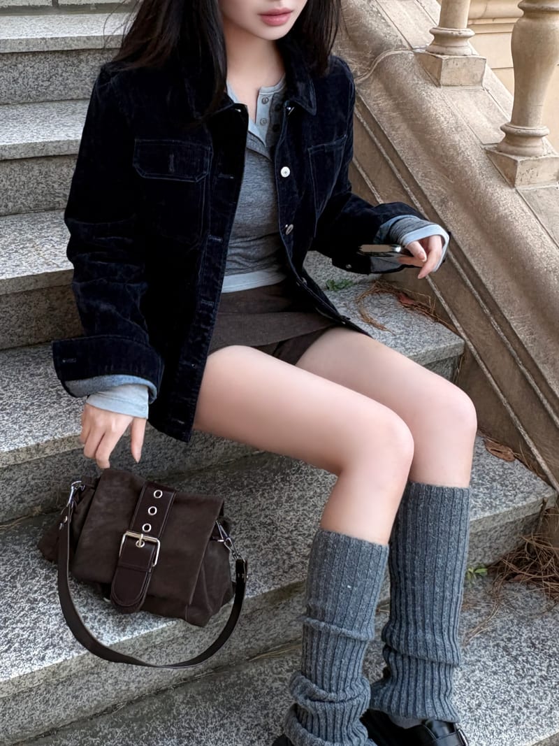 Pile Slim A Mini Skort 피치스판 필레 슬림에이 미니 치마바지 사진 9